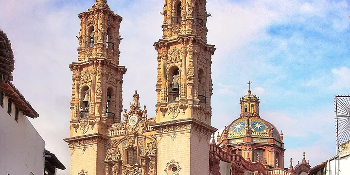La ciudad que hipotecó su iglesia para volver a ser rica: Taxco y el arte de renacer